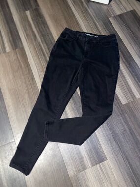 Maurices Black Skinny Women's Jeans